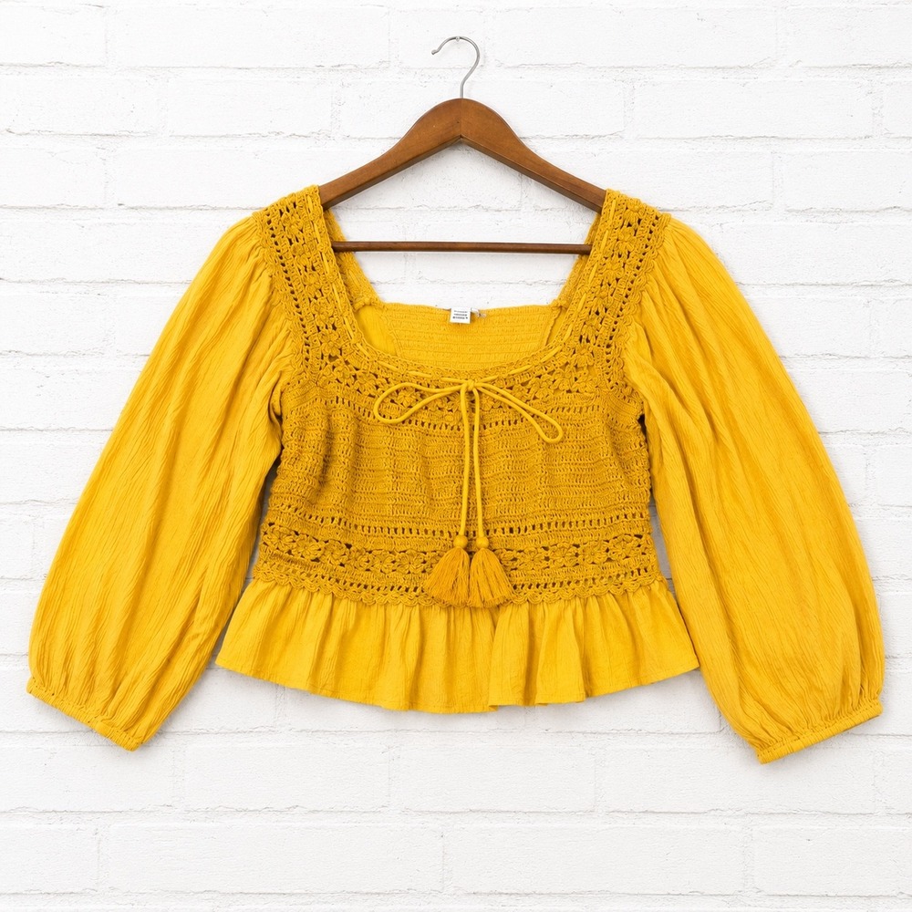 American Eagle Mustard Yellow Crochet Lace Boho Peplum Top Long Sleeve Small